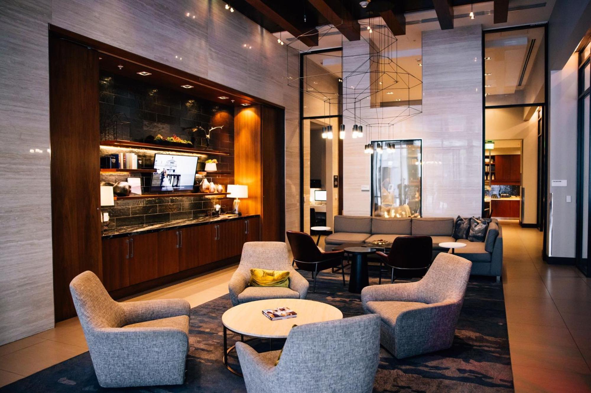 เอซี โฮเต็ล เดนเวอร์ ดาวน์ทาวน์ Hotel ภายนอก รูปภาพ